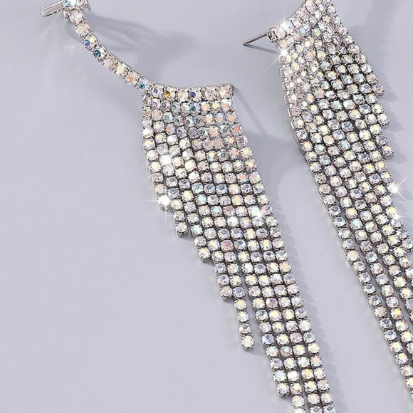 Rhinestone Tassel Decor Ear Climbers - Picture 5 of 5